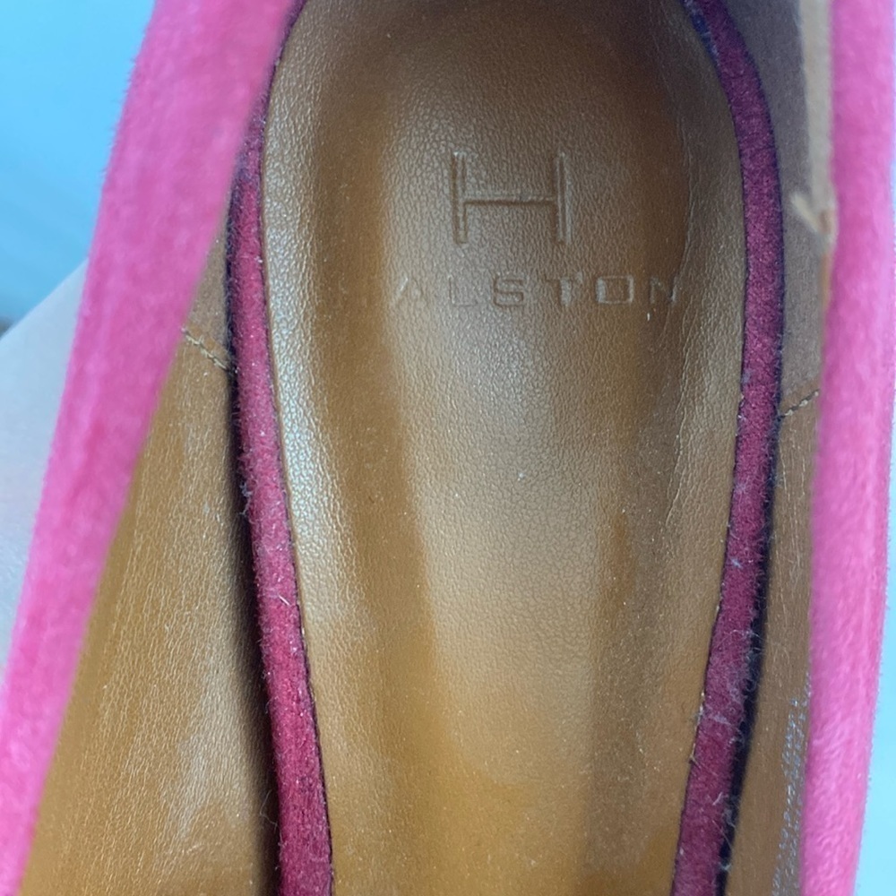 NWOT Halston Raspberry Suede Laurel Heels with Pointed Toe - Picture 10 of 11